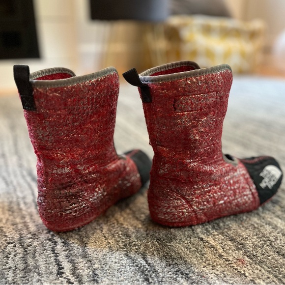 The North Face Kids Alpenglow Snowboots - size 3 - Picture 10 of 10